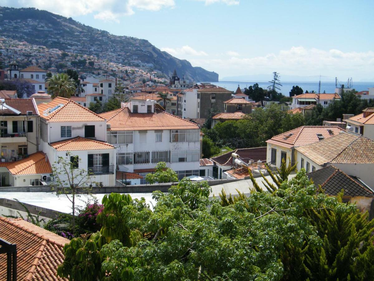 Peaceful Top Floor Apt W Balconies - Cambridge Right - Ac Funchal  Exteriör bild